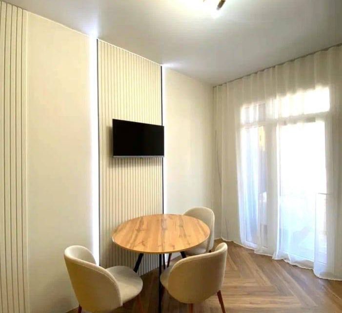 Продаётся 1-комнатная квартира, 47 м²