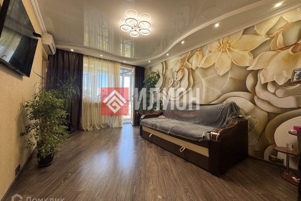 Продаётся 2-комнатная квартира, 42.7 м²