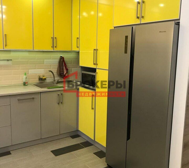 Продаётся 3-комнатная квартира, 69.8 м²