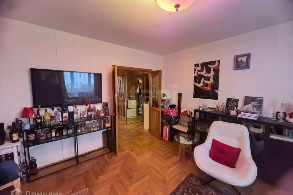 Продаётся 3-комнатная квартира, 61.8 м²