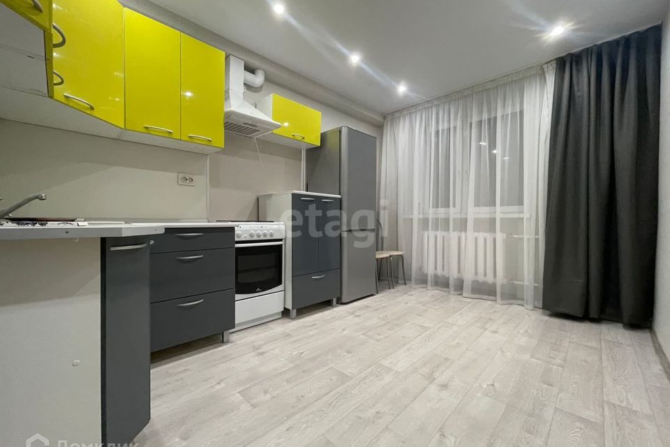 Продаётся 1-комнатная квартира, 41.5 м²
