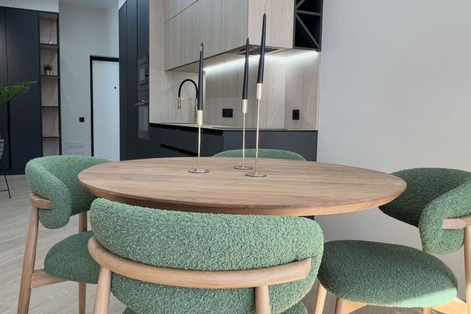 Продаётся 2-комнатная квартира, 60 м²