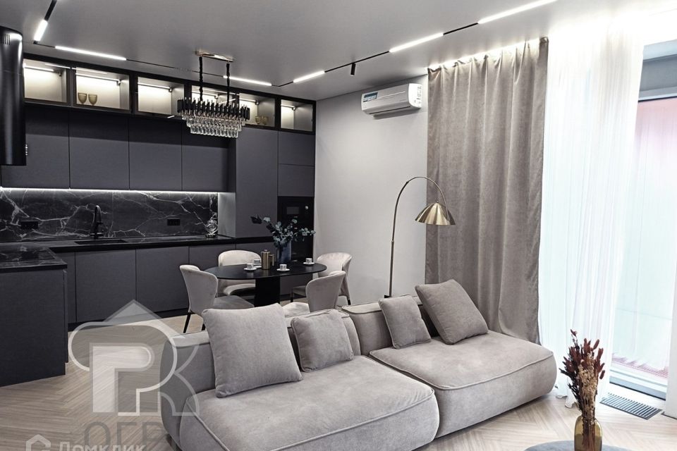 Продаётся 2-комнатная квартира, 71 м²