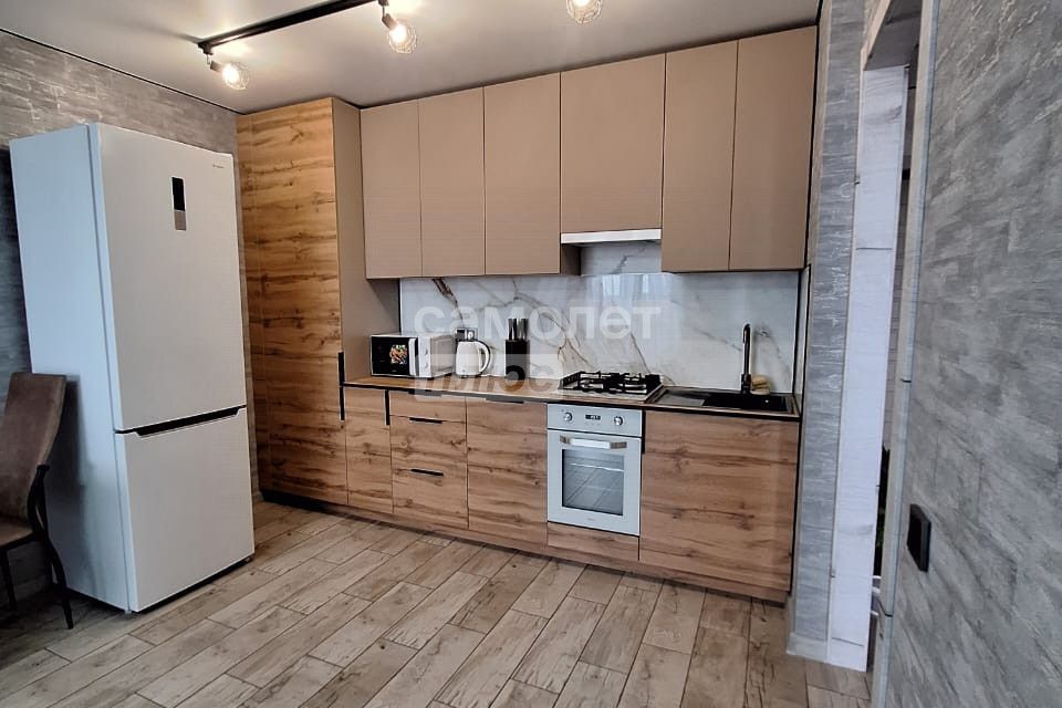 Сдаётся 1-комнатная квартира, 45 м²