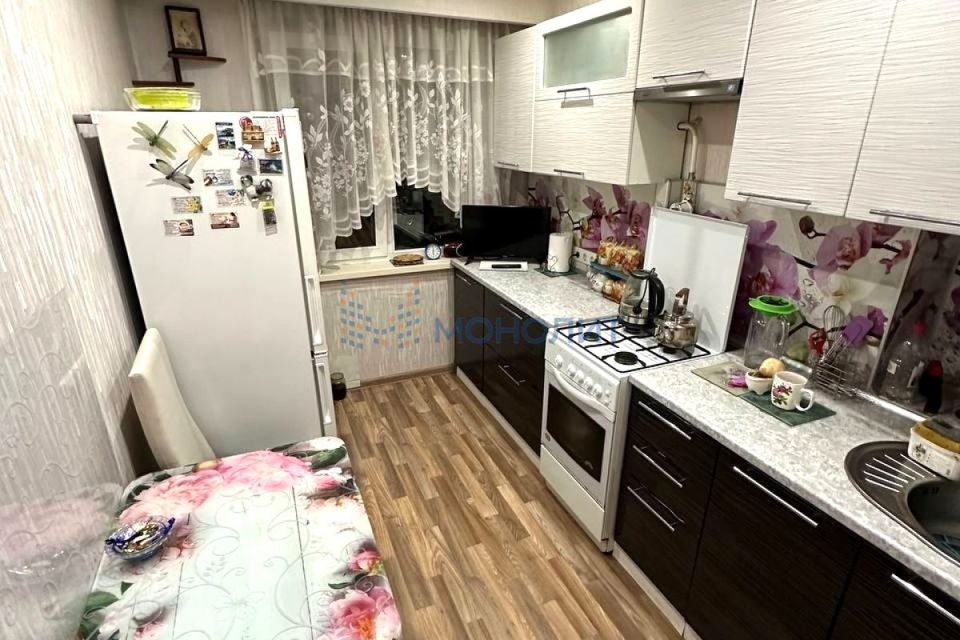 Продаётся 3-комнатная квартира, 58.3 м²
