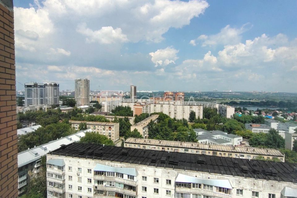Продаётся 1-комнатная квартира, 42.6 м²
