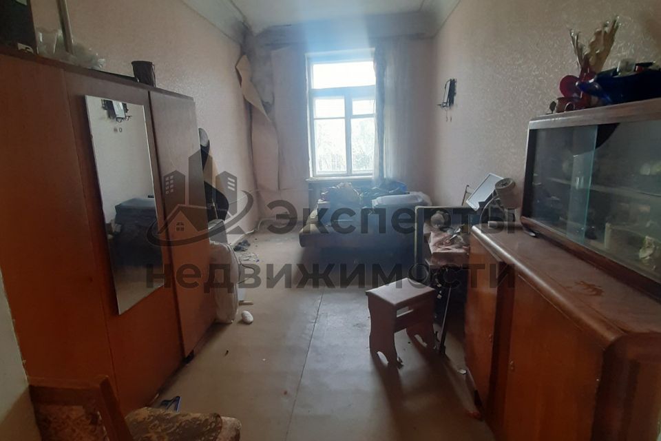 Продаётся 4-комнатная квартира, 103 м²
