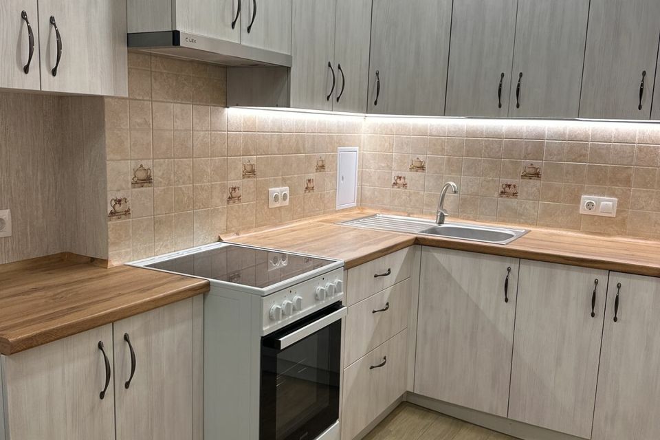 Продаётся 1-комнатная квартира, 36.5 м²
