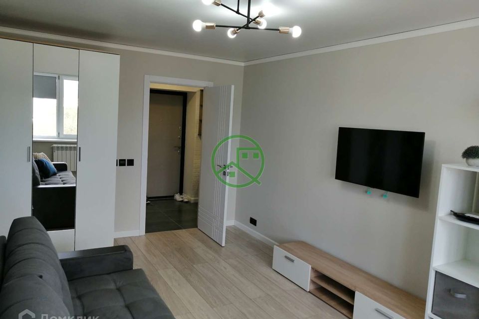 Сдаётся 1-комнатная квартира, 38 м²