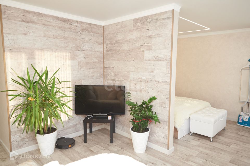 Продаётся 2-комнатная квартира, 67.3 м²