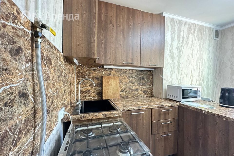 Сдаётся 2-комнатная квартира, 56 м²