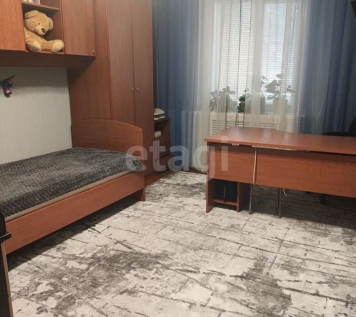 Продаётся 4-комнатная квартира, 84.1 м²