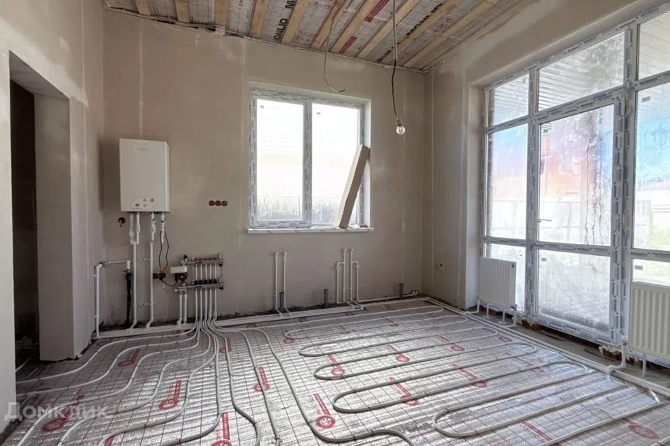 Продаётся 1-этажный дом, 140 м²