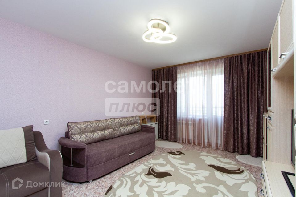 Продаётся 2-комнатная квартира, 60.2 м²