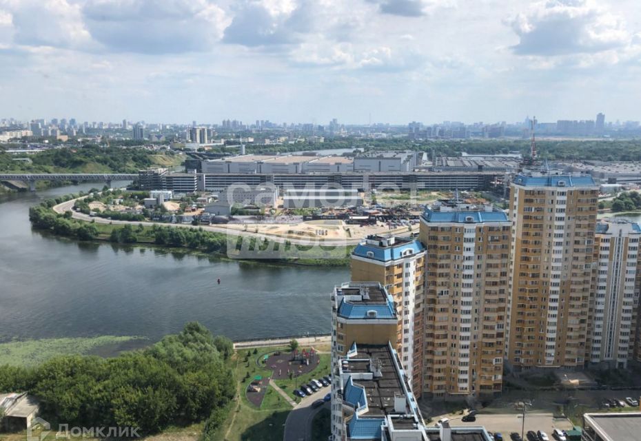 Продаётся 2-комнатная квартира, 64 м²