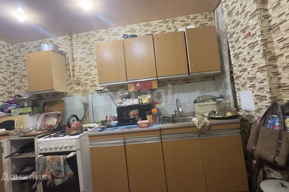 Продаётся 3-комнатная квартира, 63.4 м²