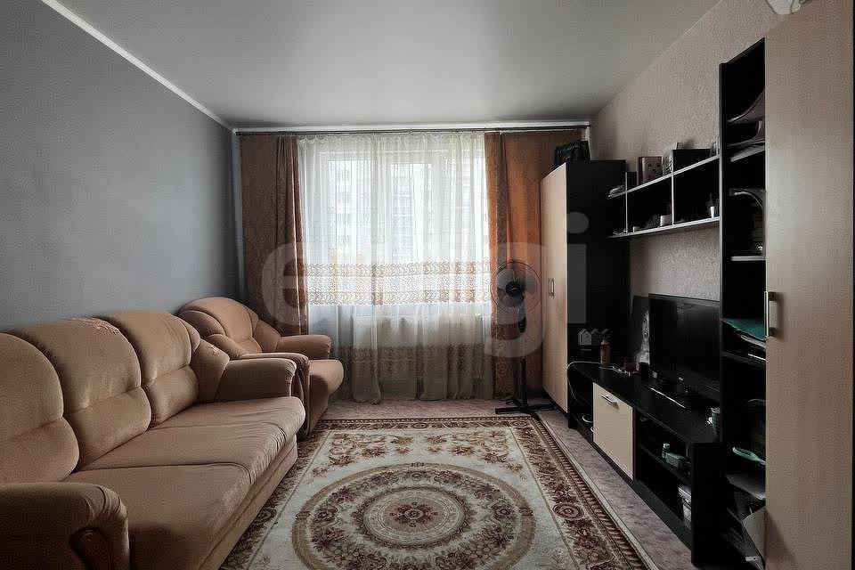 Продаётся 1-комнатная квартира, 37 м²