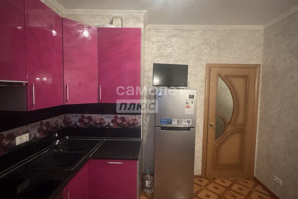 Продаётся 1-комнатная квартира, 41 м²