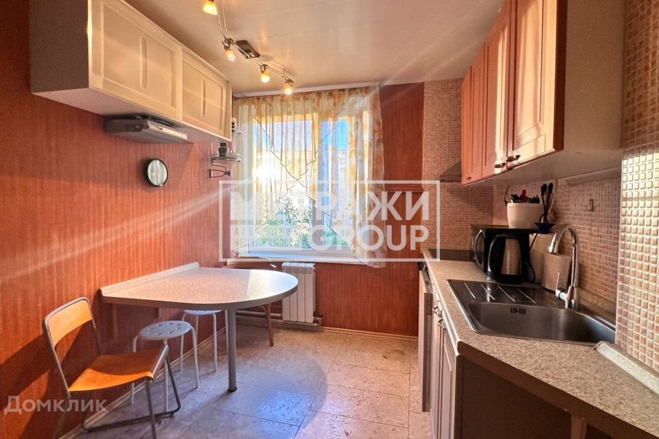 Продаётся 3-комнатная квартира, 64.4 м²