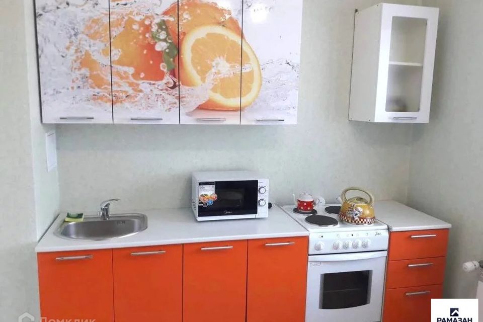 Сдаётся 1-комнатная квартира, 42 м²