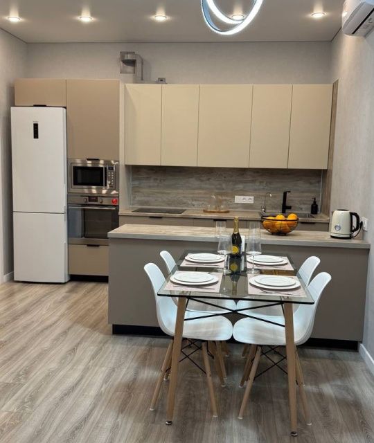 Сдаётся 3-комнатная квартира, 89 м²