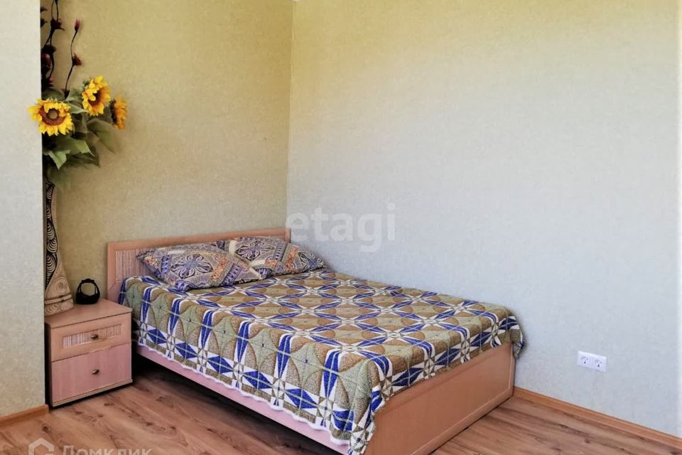 Продаётся 2-комнатная квартира, 75.8 м²