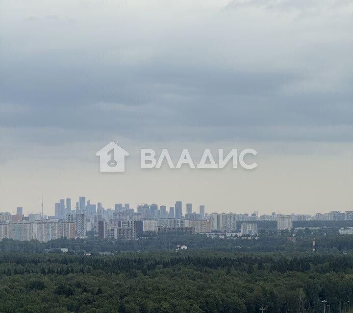 Продаётся 1-комнатная квартира, 40.8 м²