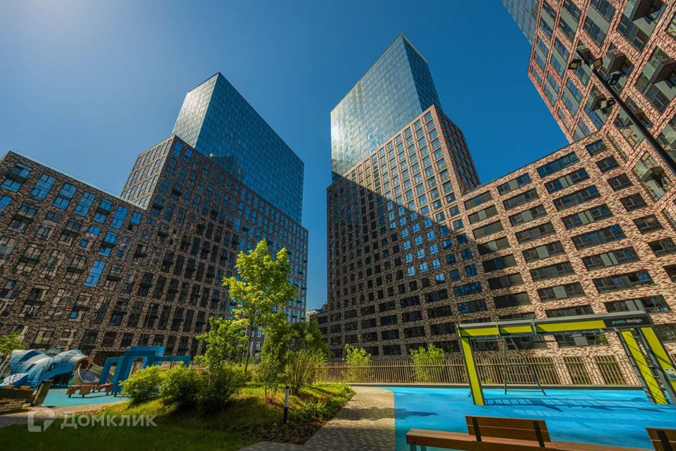 Продаётся 4-комнатная квартира, 118.4 м²