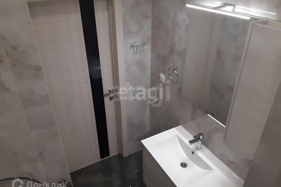 Продаётся 3-комнатная квартира, 92 м²