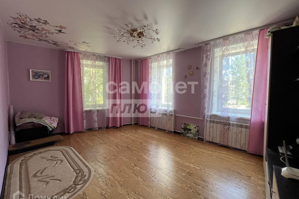 Продаётся 3-комнатная квартира, 74.2 м²