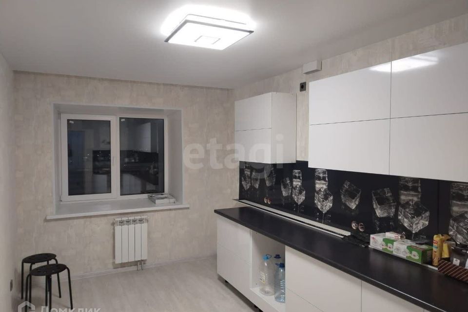 Продаётся 2-комнатная квартира, 62.6 м²
