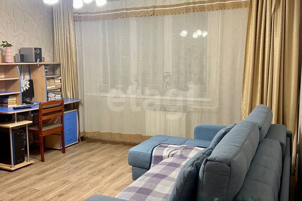 Продаётся 2-комнатная квартира, 47.9 м²