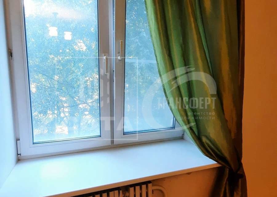 Продаётся 2-комнатная квартира, 55.6 м²