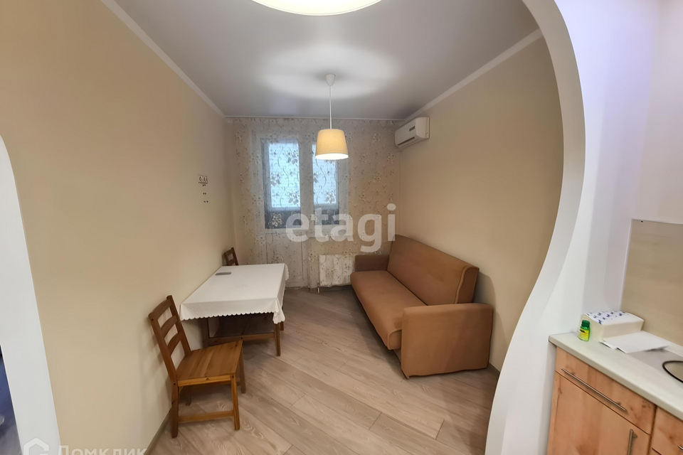 Продаётся 1-комнатная квартира, 35.1 м²