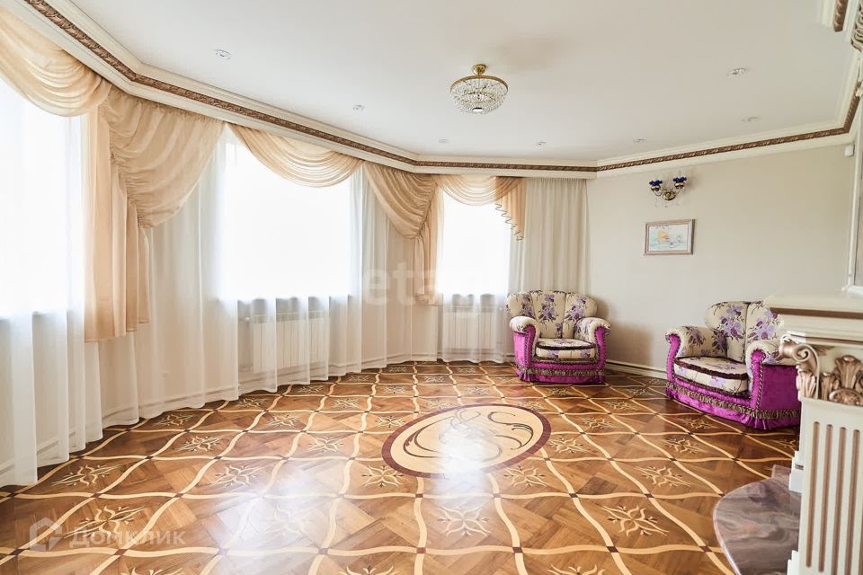Продаётся 2-комнатная квартира, 90 м²