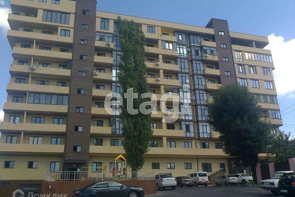 Продаётся 1-комнатная квартира, 58 м²