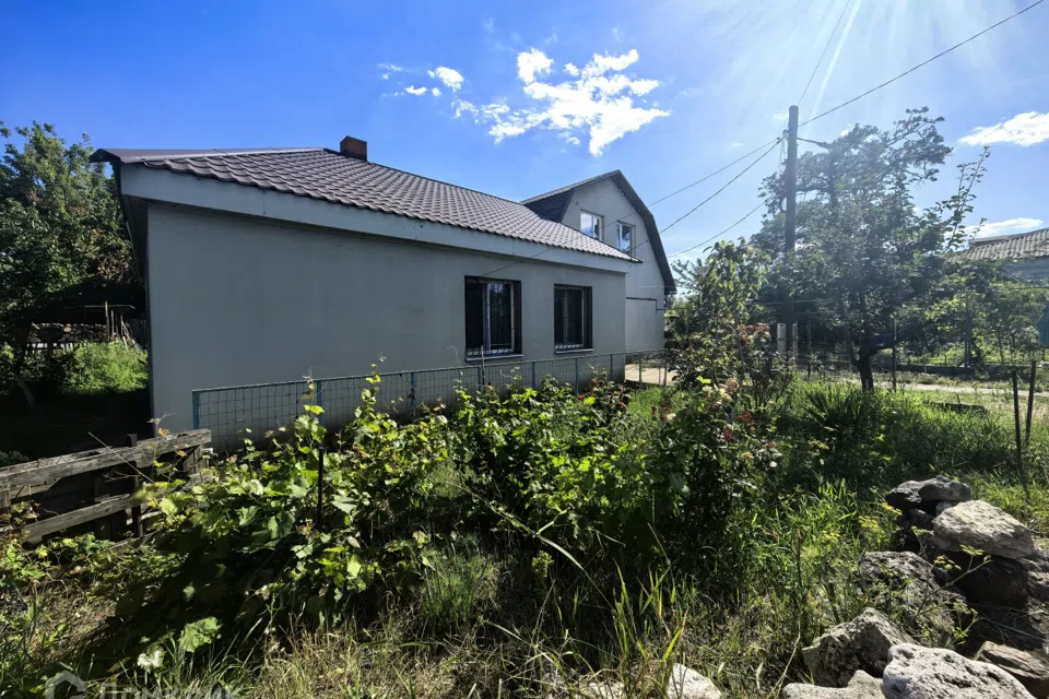 Продаётся 2-этажный дом, 107.7 м²
