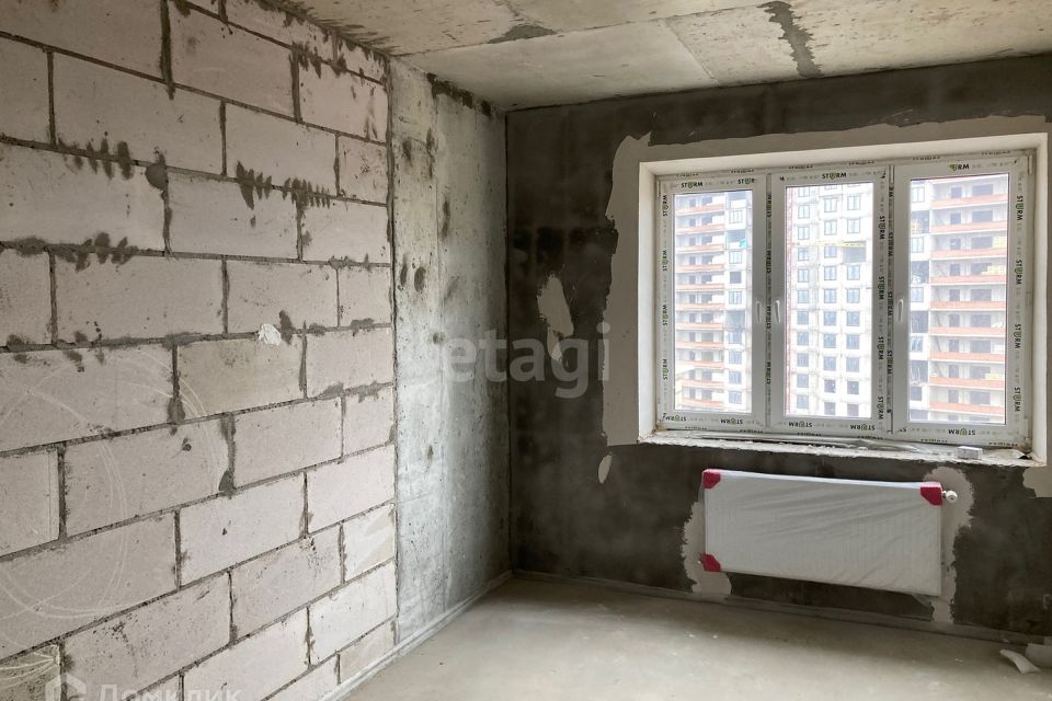 Продаётся 1-комнатная квартира, 38 м²