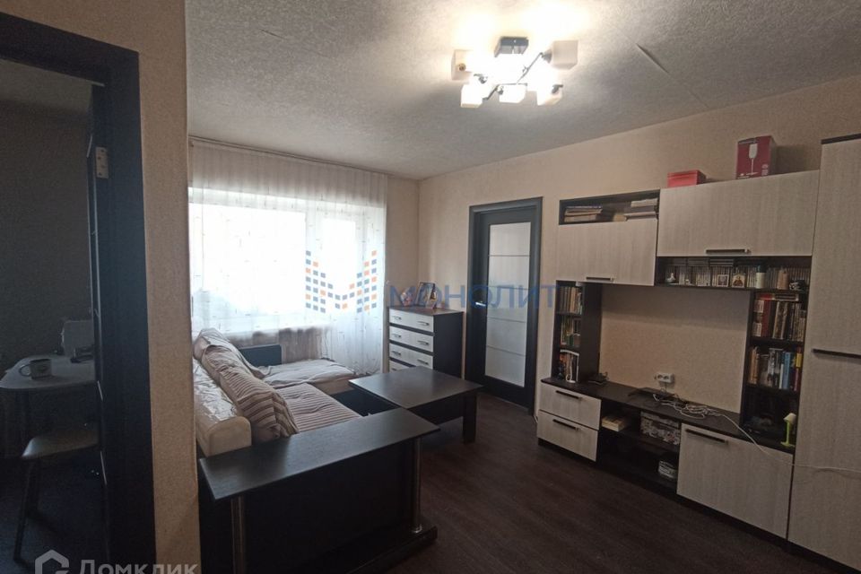 Продаётся 3-комнатная квартира, 42.8 м²