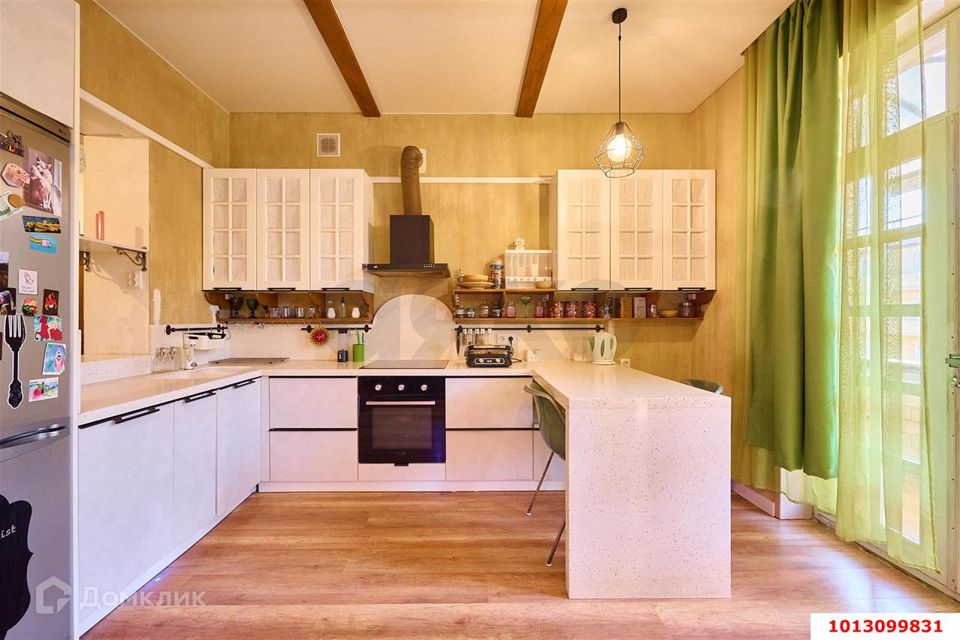Продаётся 3-комнатная квартира, 82 м²