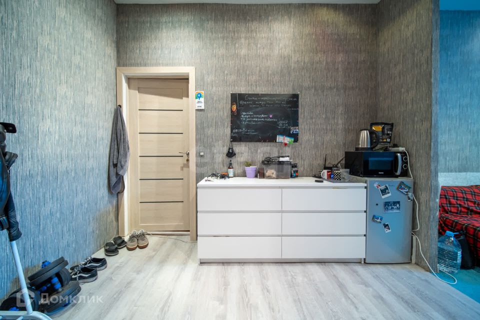 Продаётся комната в 8-комн. квартире, 19 м²