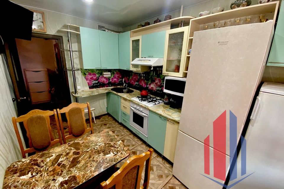 Продаётся 3-комнатная квартира, 69.9 м²