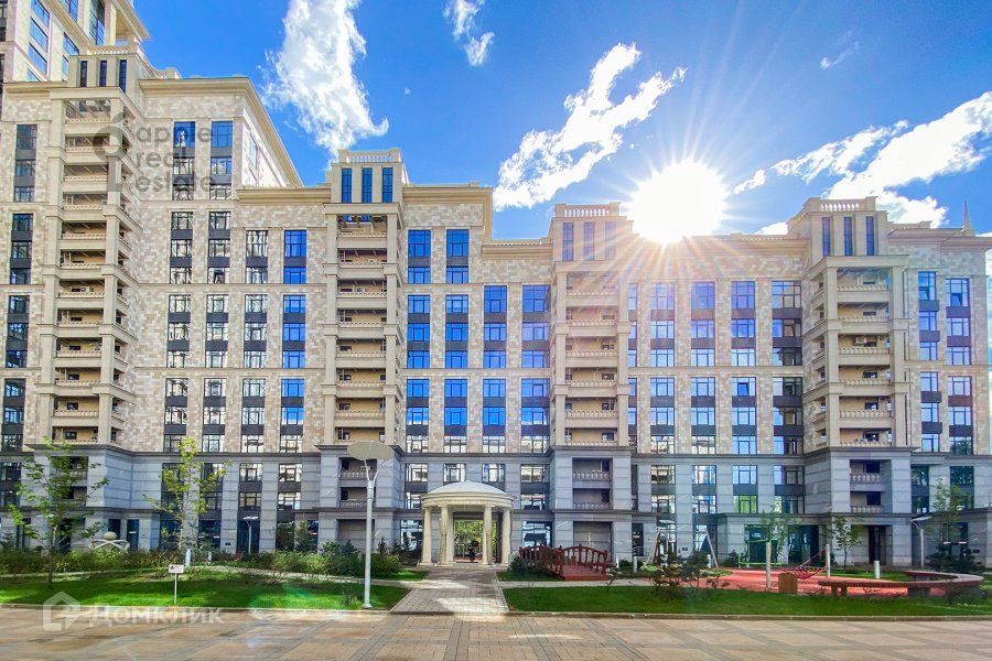 Продаётся 5-комнатная квартира, 180 м²
