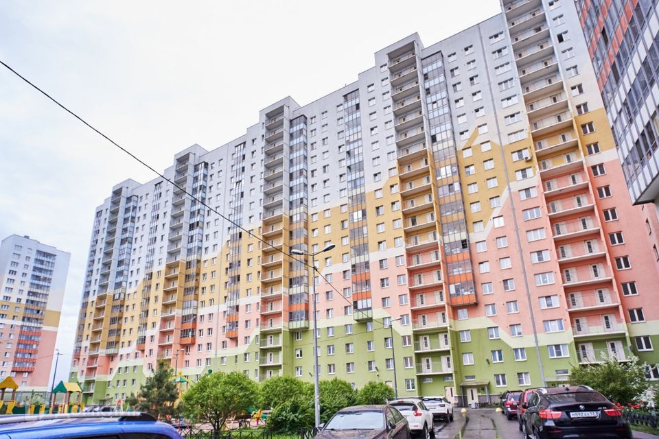 Продаётся 1-комнатная квартира, 59.3 м²
