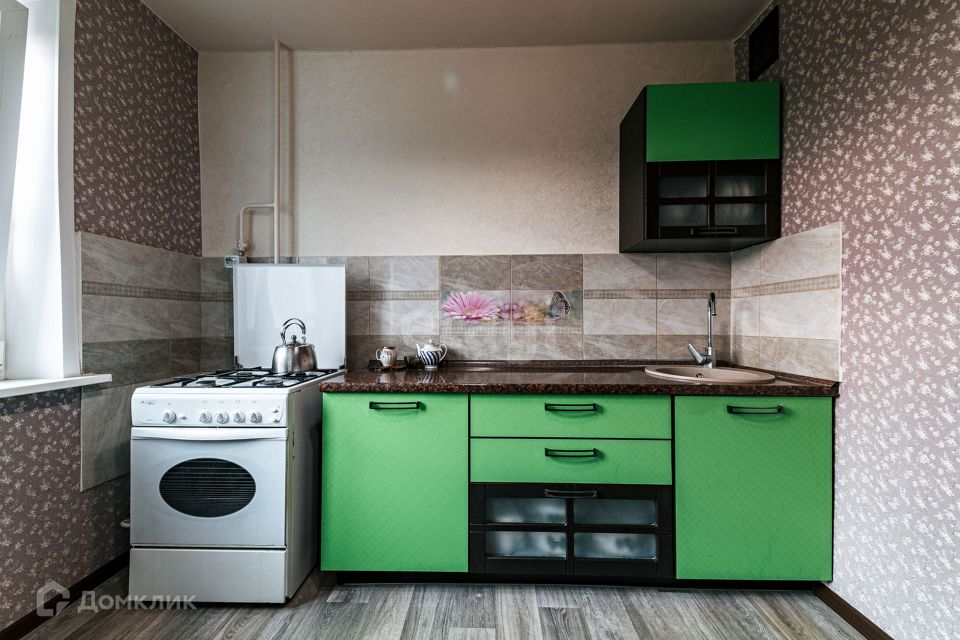 Продаётся 3-комнатная квартира, 63.3 м²