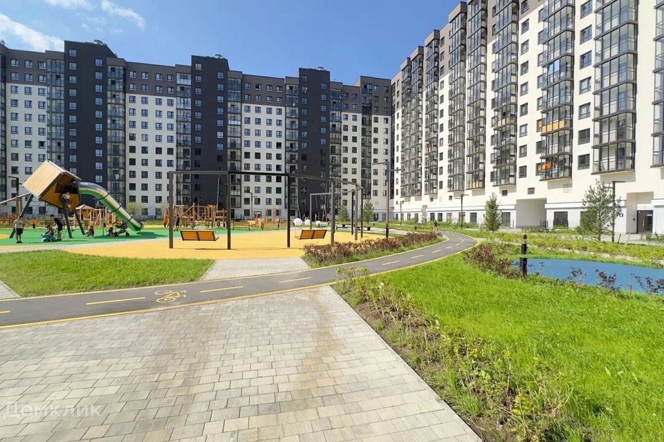 Продаётся 2-комнатная квартира, 61.75 м²