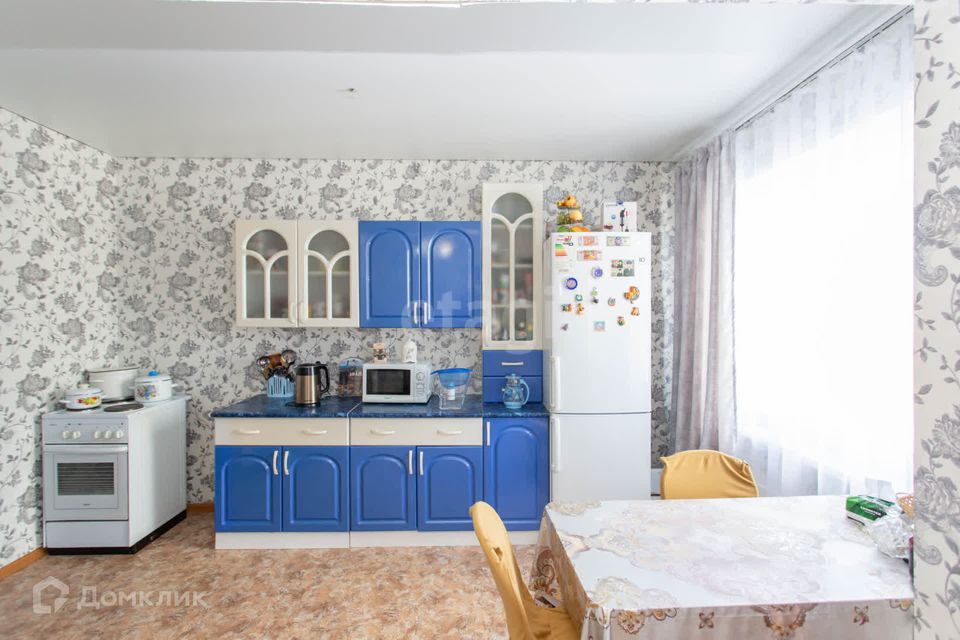 Продаётся 2-комнатная квартира, 66.3 м²