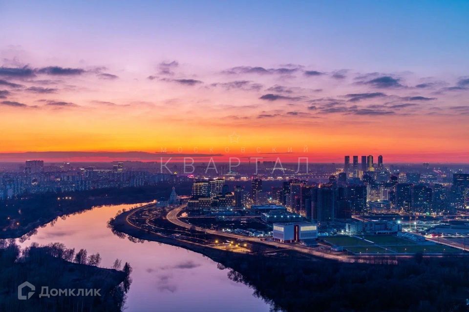 Продаётся 3-комнатная квартира, 140 м²