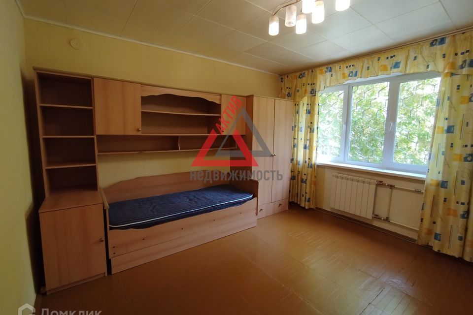 Продаётся 3-комнатная квартира, 53.8 м²