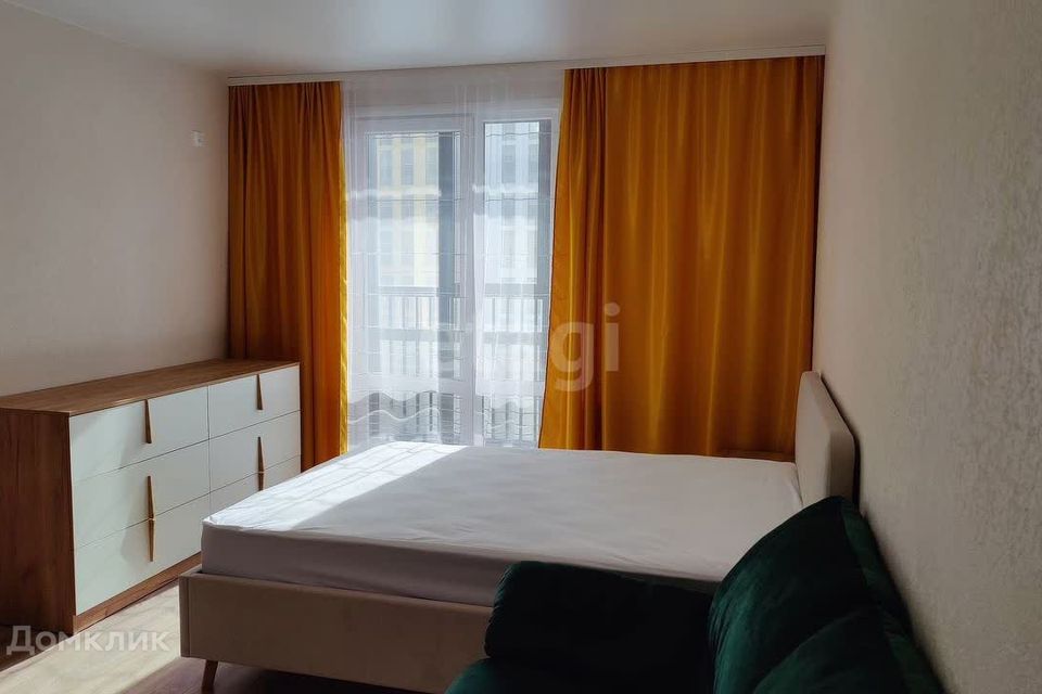 Продаётся 1-комнатная квартира, 41.9 м²